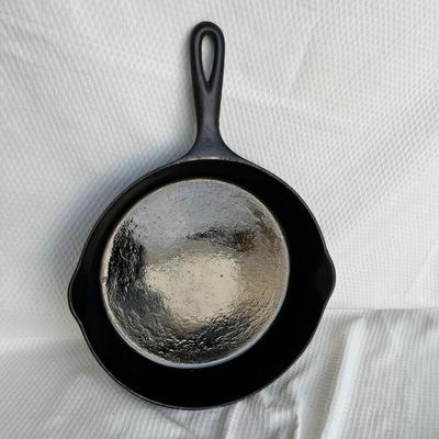 Lot 242 Skillet