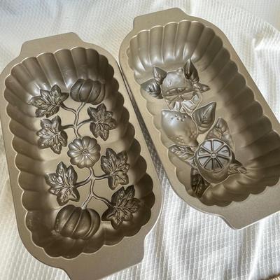 Lot 246 Nordic Ware bakers