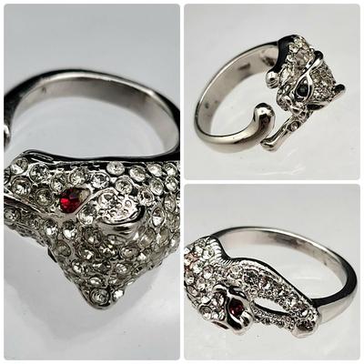 Three Different Cougar Crystal Fashion Rings