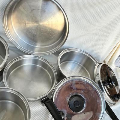 Lot 252 Regal Ware Waterless Stainless Skillet set