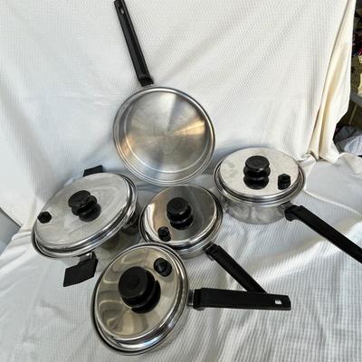 Lot 252 Regal Ware Waterless Stainless Skillet set