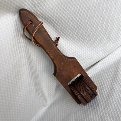 Lot 256 Pennsylvania Dutch Roller