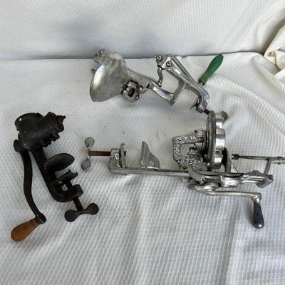 Lot 264 Lot of kitchen tools
