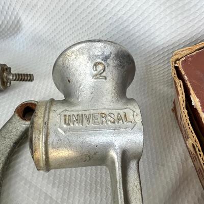 Lot 266 Universal grinder