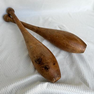 Lot 267 Juggle batons
