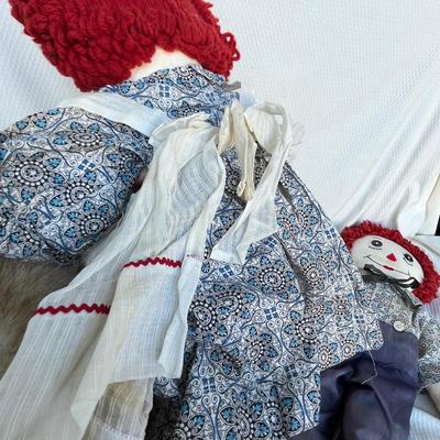 Lot 271 Raggedy Ann & Andy Dolls