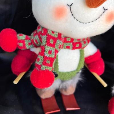 Lot 286 Snowmen