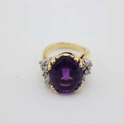 18k Gold Amethyst and Diamond Ring