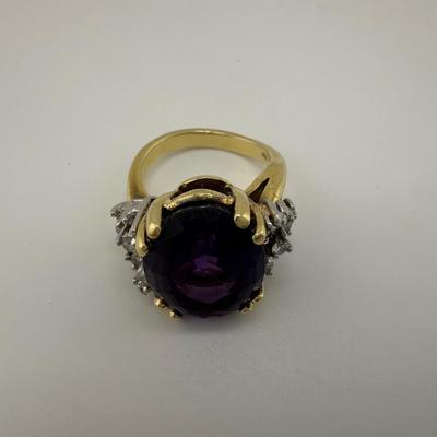 18k Gold Amethyst and Diamond Ring
