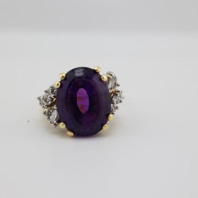 18k Gold Amethyst and Diamond Ring