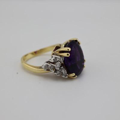 18k Gold Amethyst and Diamond Ring