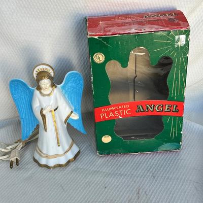 Lot 291 Vintage Angel Tree topper