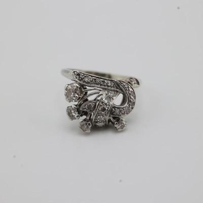14-18k White Gold Diamond Ring