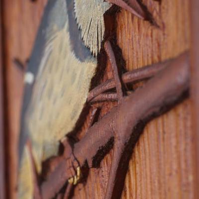 UNIQUE VINTAGE 1940'S - 50'S CARVING OF A BLUE JAY ON BOARD. HAND PAINTED - FOLK ART CRAFT