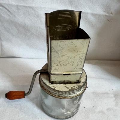Milk Pail, Pelouze Scale & More Quality Vintage Kitchen Tools (LR-MK)