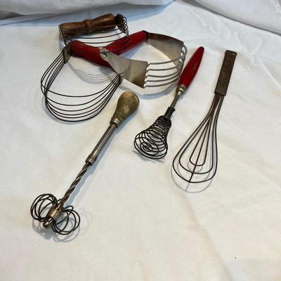 Milk Pail, Pelouze Scale & More Quality Vintage Kitchen Tools (LR-MK)