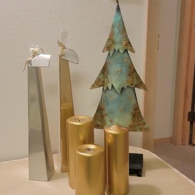 Metal tree and candles