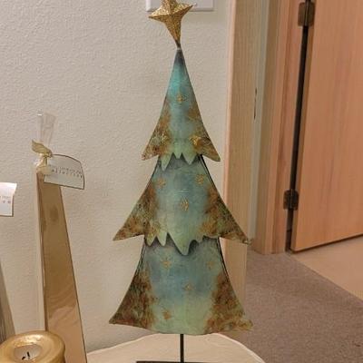 Metal tree and candles