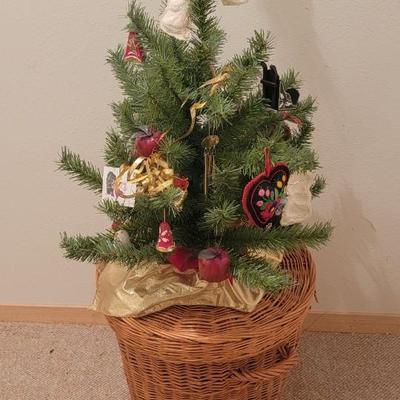 Covered basket, christmas items