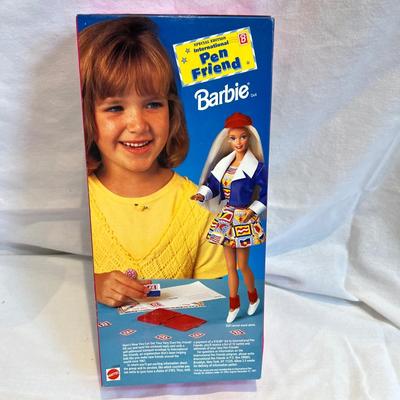 Eighteen Barbie & Ken Dolls From the 1990's (LR-MK)