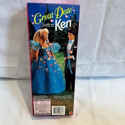 Eighteen Barbie & Ken Dolls From the 1990's (LR-MK)