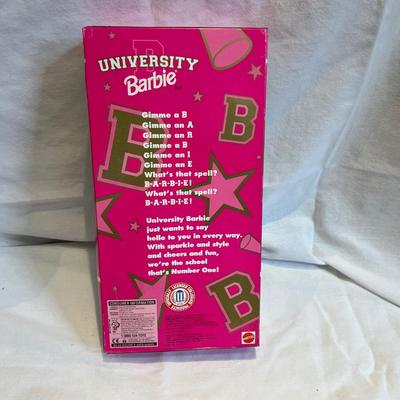 Eighteen Barbie & Ken Dolls From the 1990's (LR-MK)