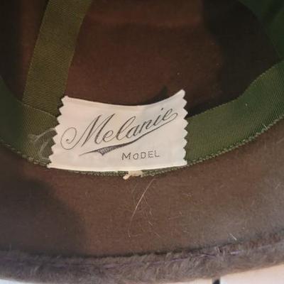 Vtg hats, boxes, gloves