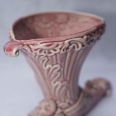 VINTAGE PITTSVILLE POTTERY OF WISCONSIN / TEAL EMBOSSED GLAZED VASE & WISCONSIN POTTERY CORNUCOPIA VASE OF ROSE TONE