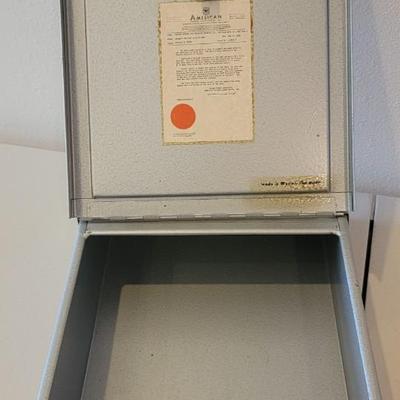 American metal case, license plate