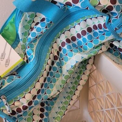 Tote, bag, charging cable