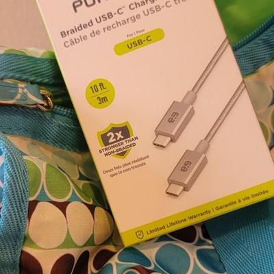 Tote, bag, charging cable