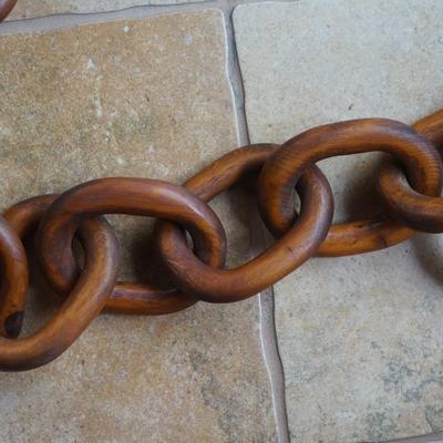 AMAZING VINTAGE PRISON FOLK ART - HAND CARVED LINK 7FT CHAIN WITH HOOKS AT END