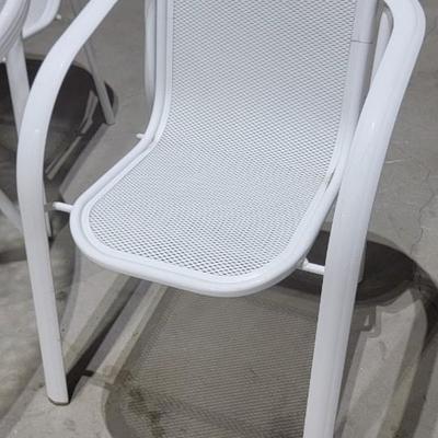 Sale Photo Thumbnail #372: Homecrest round outdoor table 48" with fore matching outdoor chairs, plus umbrella.