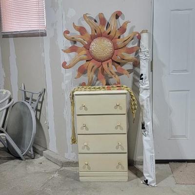 Fabric, sun den decor, chest