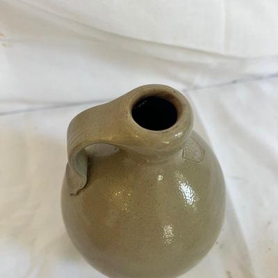 Tomlinson & More Hand Crafted Stoneware Jugs & Pot (LR/MK)