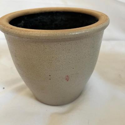 Tomlinson & More Hand Crafted Stoneware Jugs & Pot (LR/MK)