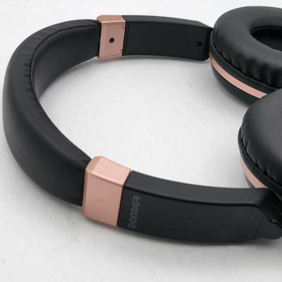 KST-900 Wireless Headphones, Tested