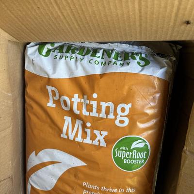 504 Gardners Supply Potting Mix Soil. New in Open Box-Qty (5)