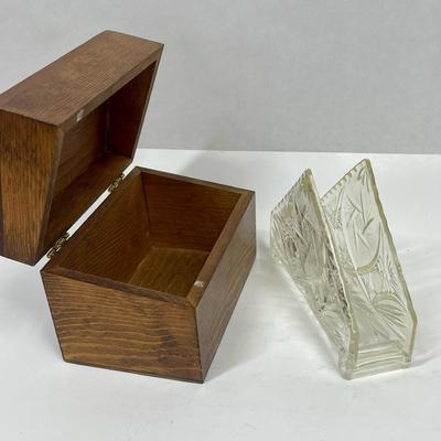 Vintage Lot of Kitchen Items - Wood Recipe Box and Plastic Napkin holder