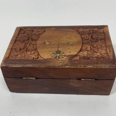 Vintage Wood Tea Box Inlay and Carving Red Felt Inside