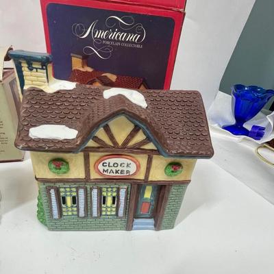 Lot of 3 Lighted Christmas Lighted Houses