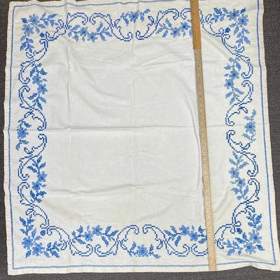 Vintage Cotton Tablecloth, square embroidered flower pattern border, blue & white