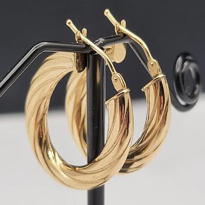14k Gold Italy Hoop Earrings - 1.4gr