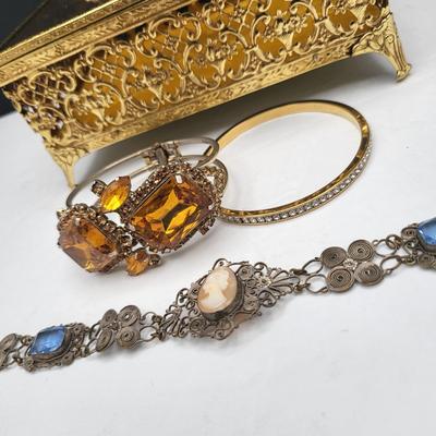 Vintage Jewel Box & Juliana, Cameo, Swarovski Bracelets