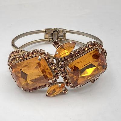 Vintage Jewel Box & Juliana, Cameo, Swarovski Bracelets