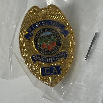 Pins Inc County of Orange California Mini Badge collector's pin