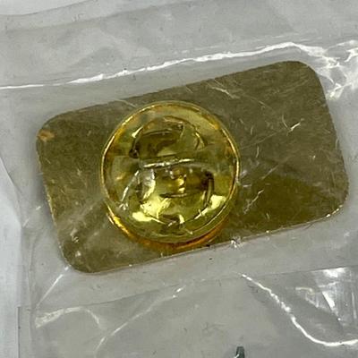 L A Gear vintage collectors pin