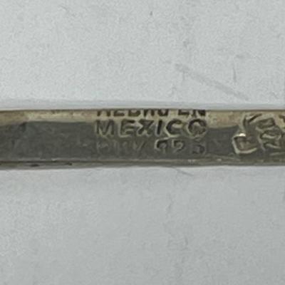 25 collectible antique teaspoons souvenir States, Countries, Attractions, Sterling