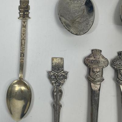 25 collectible antique teaspoons souvenir States, Countries, Attractions, Sterling