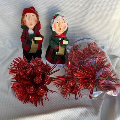 Lot 323 Christmas decor & carolers